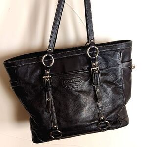 COACH♣️Black Leather Tote Bag